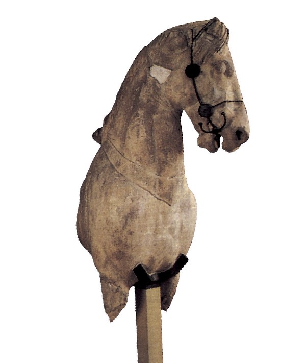 赫力卡纳萨斯的马索陵寝之马
