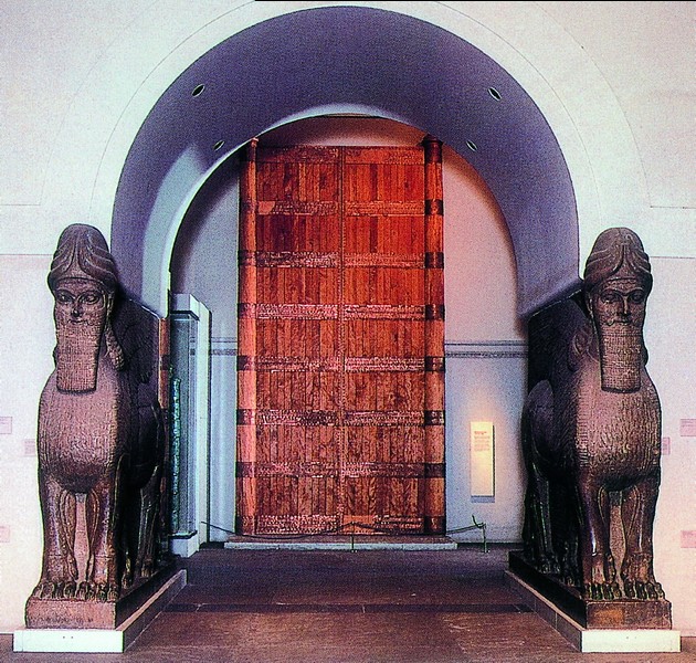 巴拉瓦特城之门