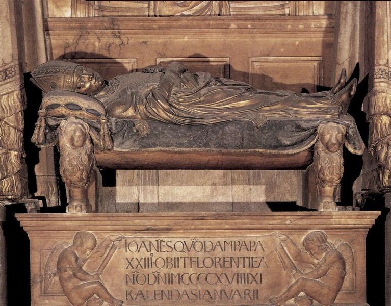 红衣主教巴尔达萨雷·科西亚之墓